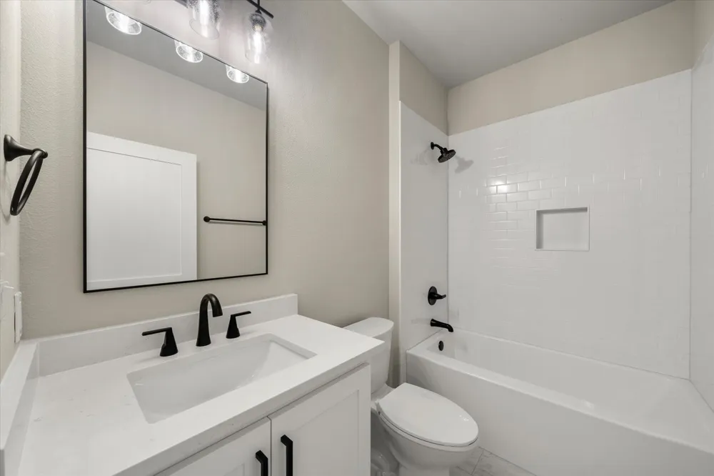 114 Granada Street Payne Springs, TX 75156