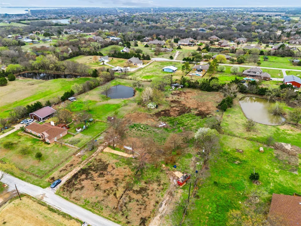 6 Hobb Hill Lane Lucas, TX 75002