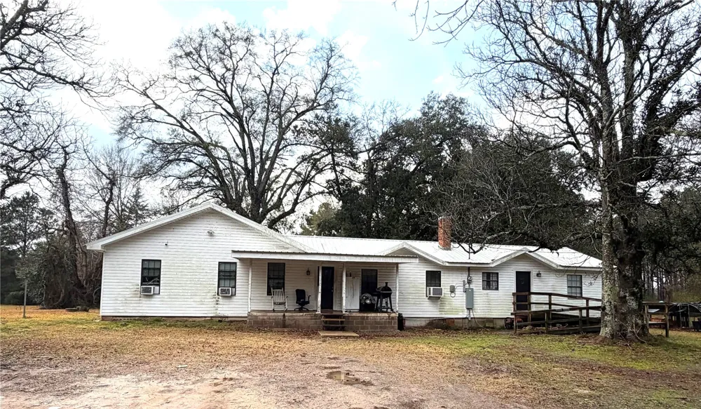 120 Bessie Crow Road Coushatta, LA 71019