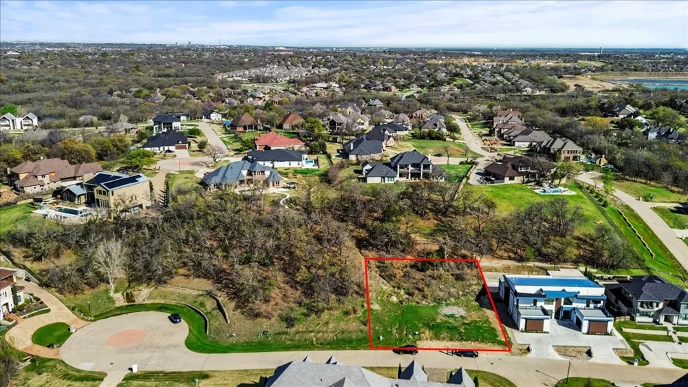 2309 Oak Bluff Corinth, TX 76210