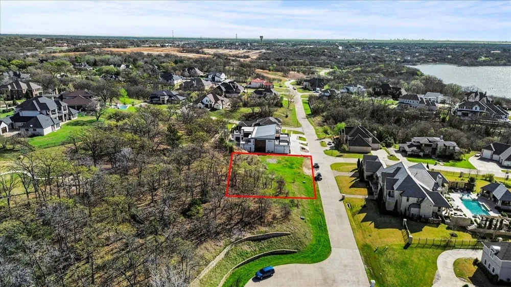 2309 Oak Bluff Corinth, TX 76210