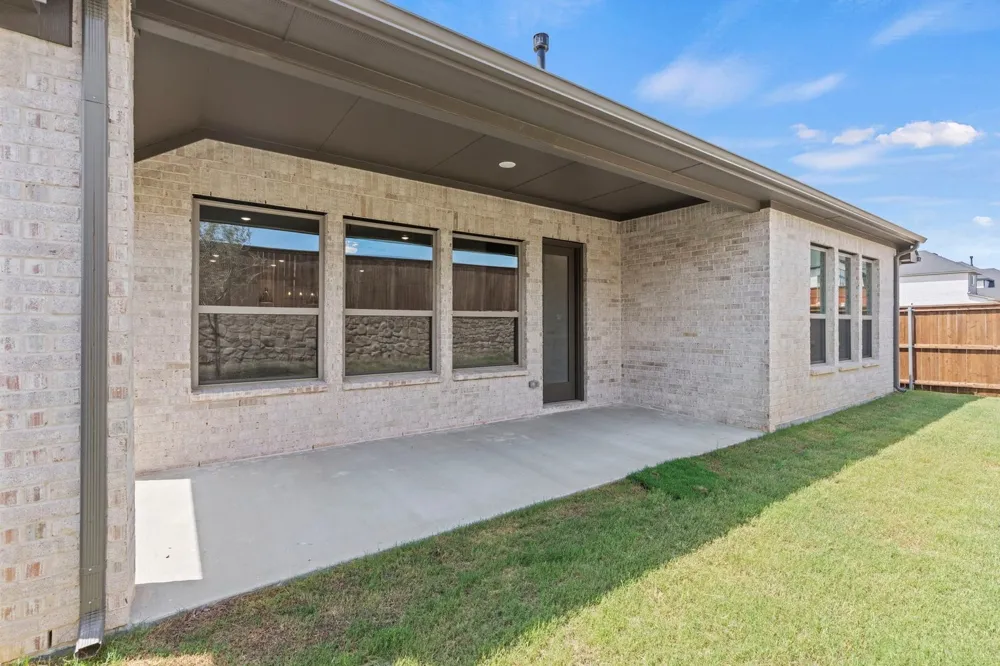 1828 Autumn Sage Drive Argyle, TX 76226