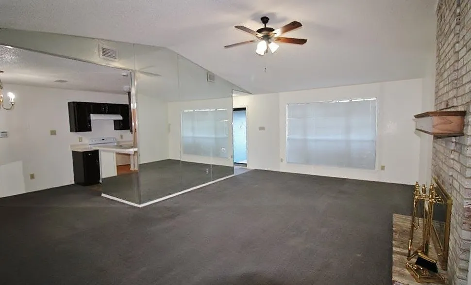 1019 Cedar Run Drive Duncanville, TX 75137