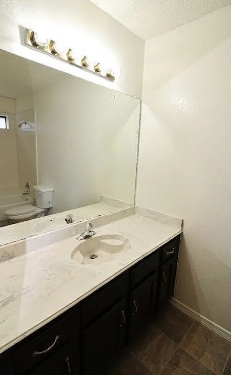 1019 Cedar Run Drive Duncanville, TX 75137