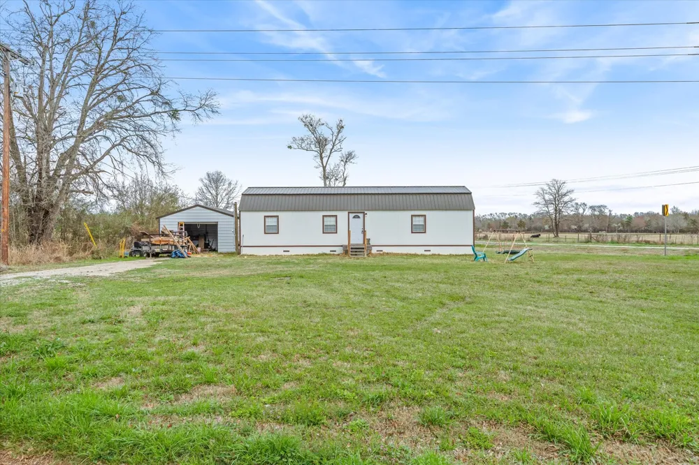 20675 County Road 3411 Chandler, TX 75758