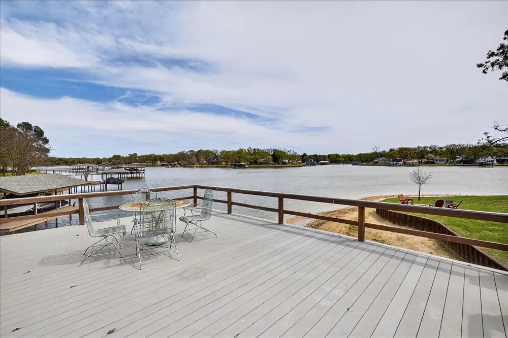 125 Lark Drive Enchanted Oaks, TX 75156