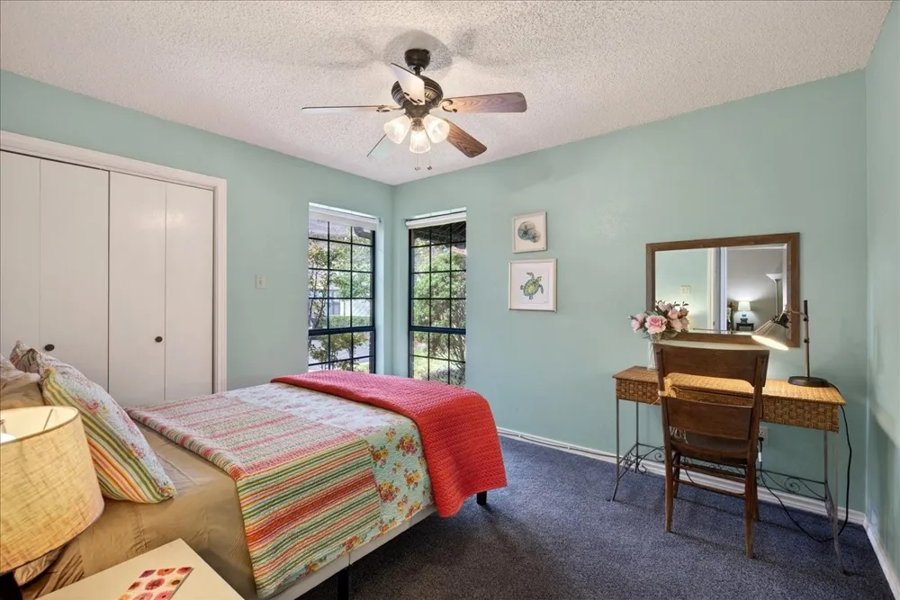 125 Lark Drive Enchanted Oaks, TX 75156