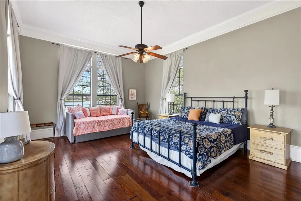125 Lark Drive Enchanted Oaks, TX 75156