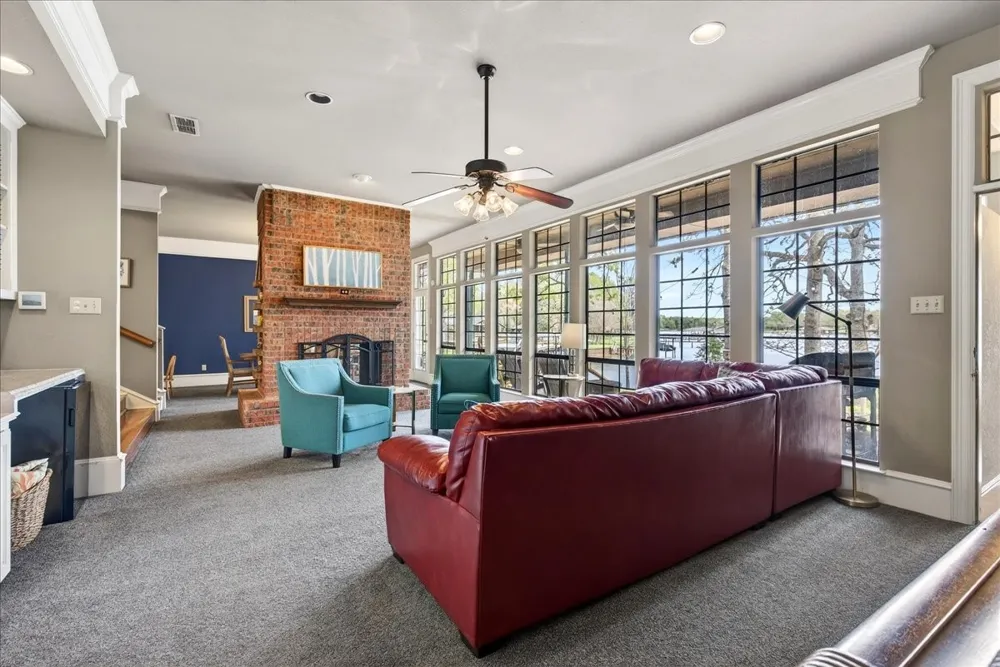 125 Lark Drive Enchanted Oaks, TX 75156