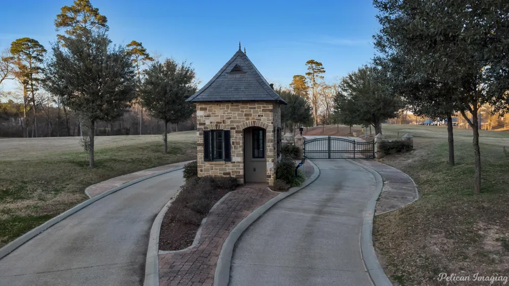415 Mission Ridge Court Shreveport, LA 71106