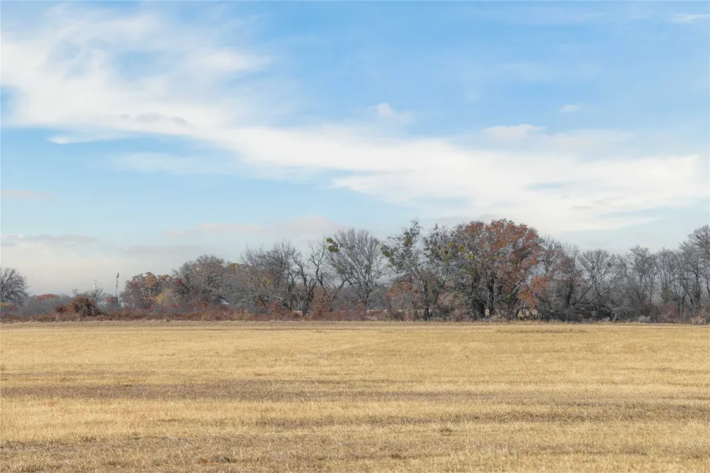 60 County Road 446 De Leon, TX 76444