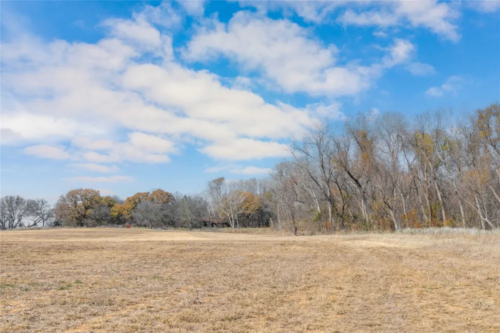 60 County Road 446 De Leon, TX 76444