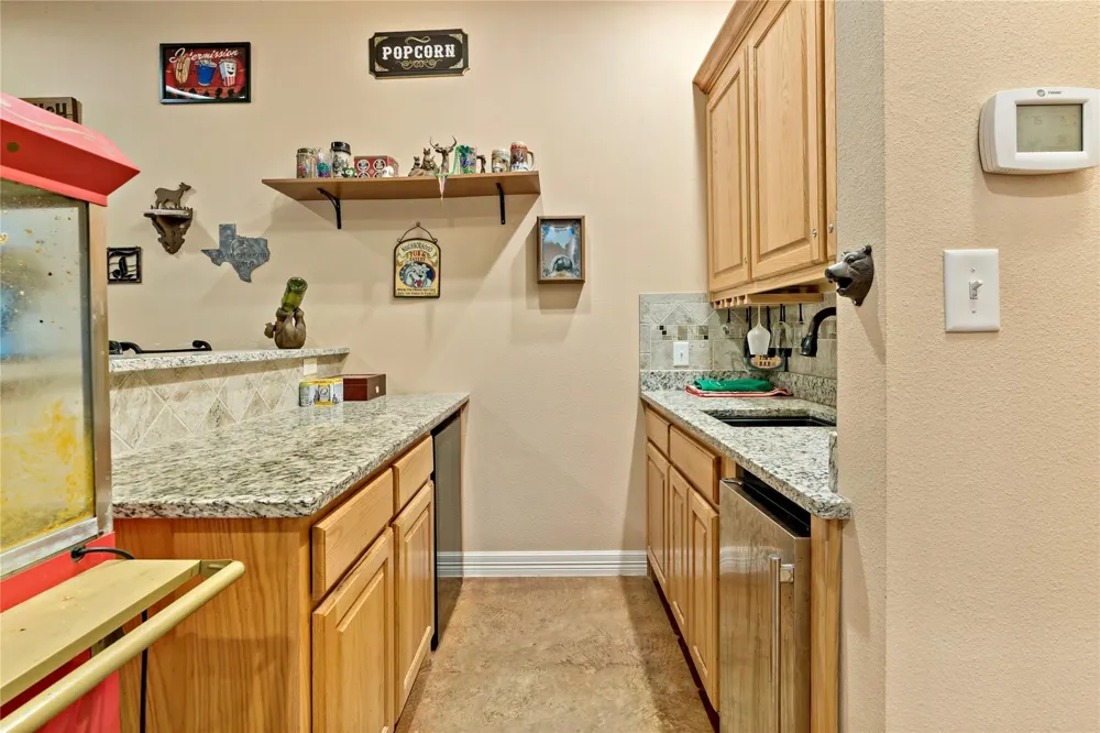 12025 FM 195 Bagwell, TX 75412