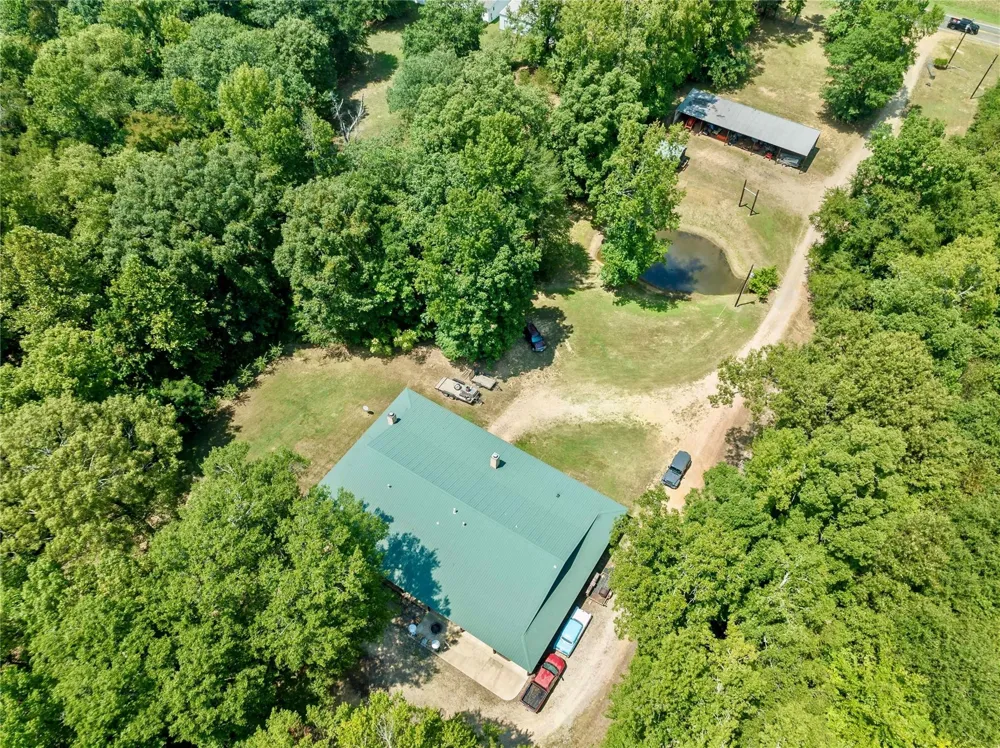 12025 FM 195 Bagwell, TX 75412