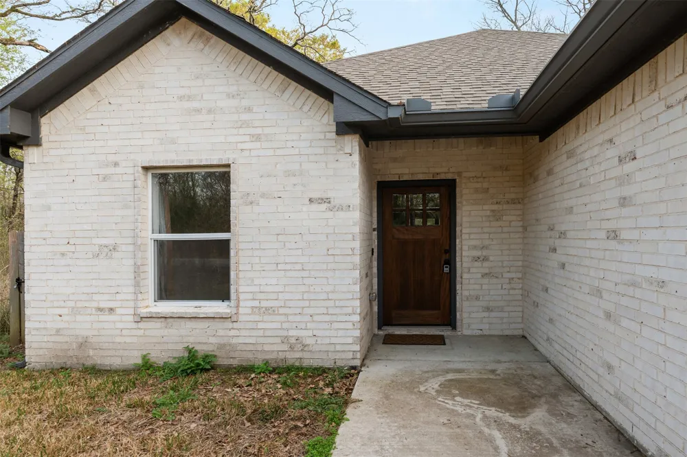 145 Barcelona Street Payne Springs, TX 75156