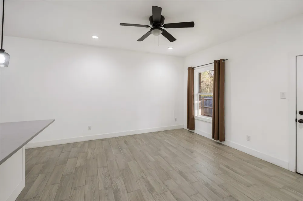 145 Barcelona Street Payne Springs, TX 75156