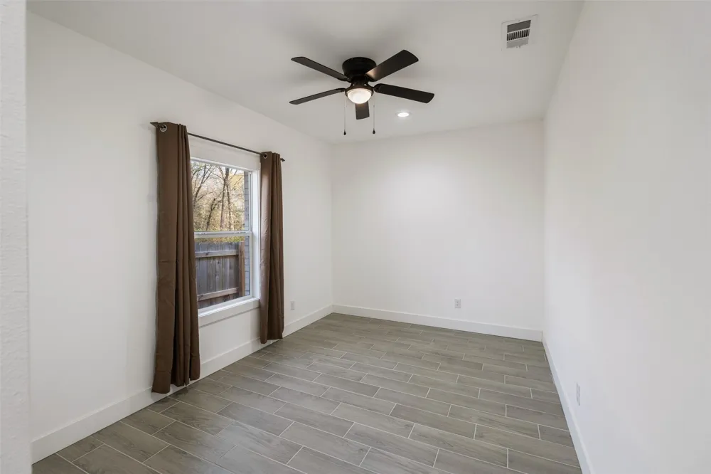 145 Barcelona Street Payne Springs, TX 75156