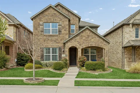 2533 Westbank Trail