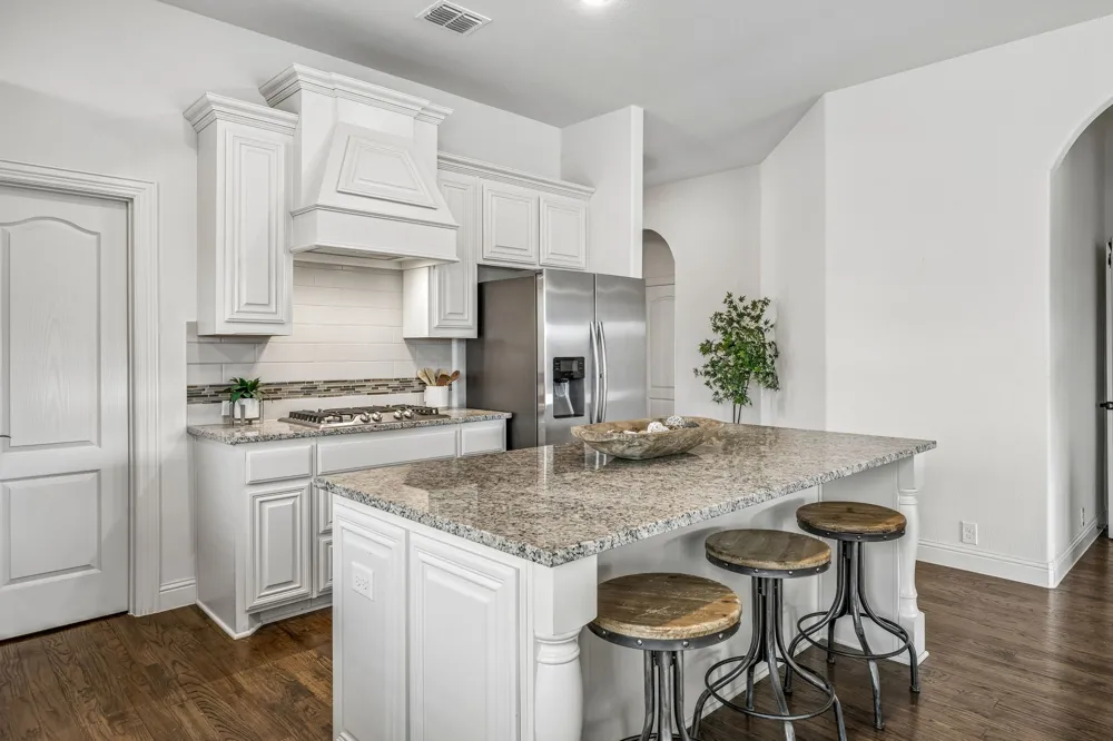 11551 Tanager Lane Cross Roads, TX 76227