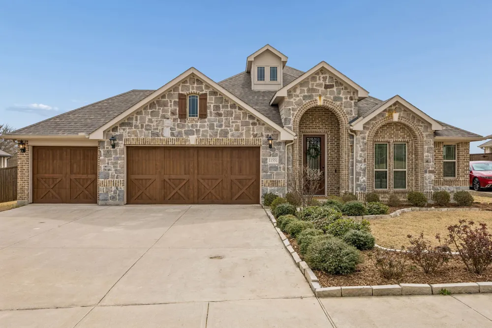 11551 Tanager Lane Cross Roads, TX 76227