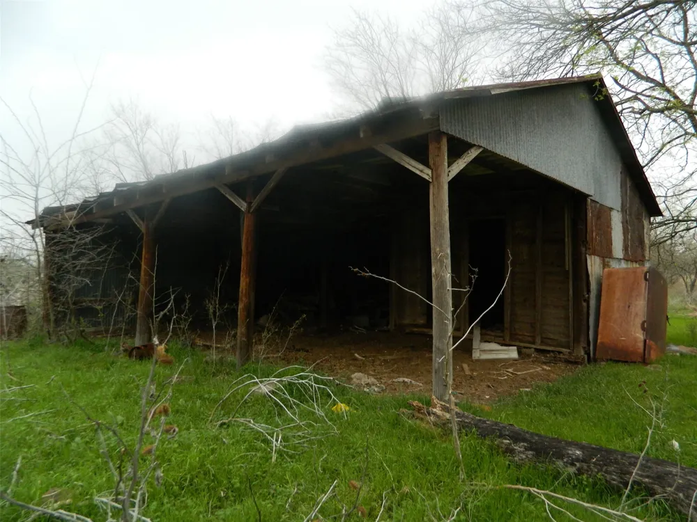 FCR 995 Wortham, TX 76693