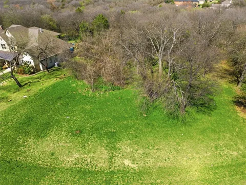 2611 Creekwood Drive
