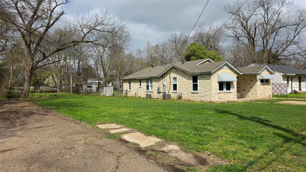 Boone Street Bossier City, LA 71112