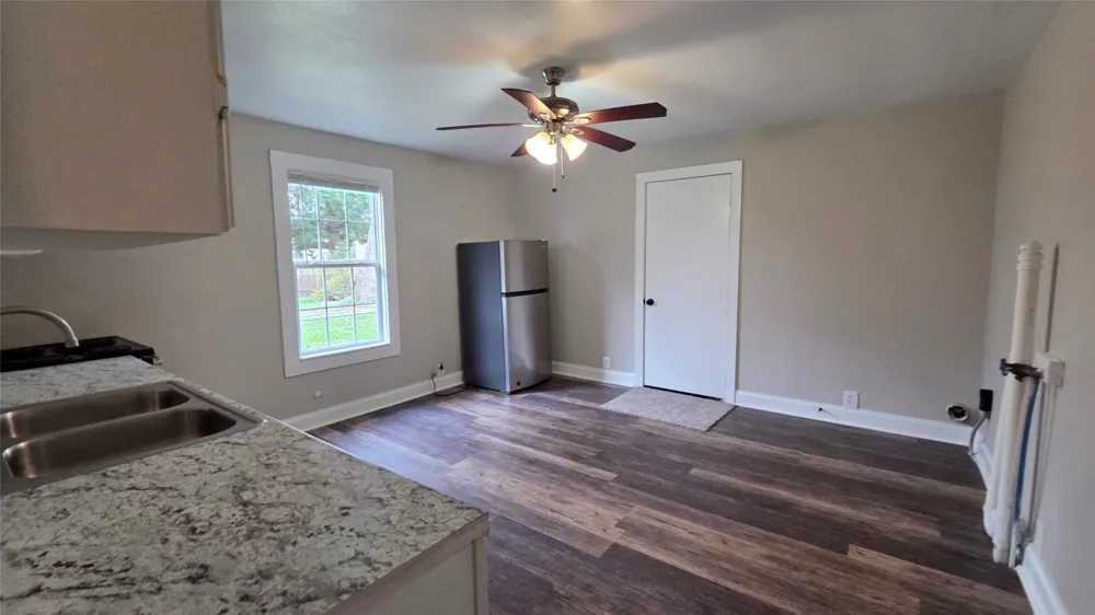 1129 Boone Street Bossier City, LA 71112