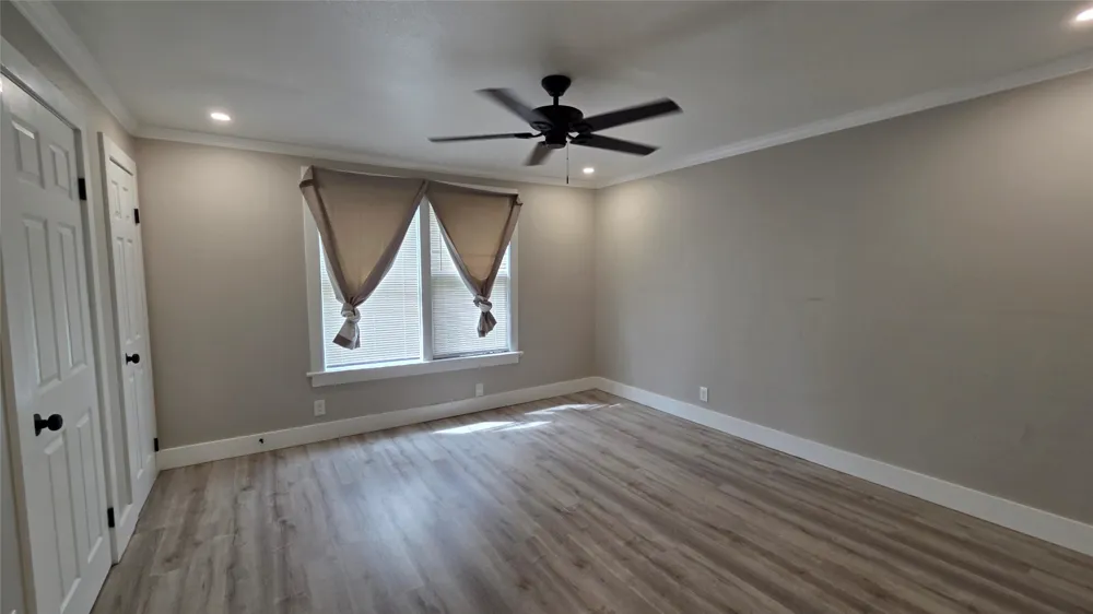 1129 Boone Street Bossier City, LA 71112