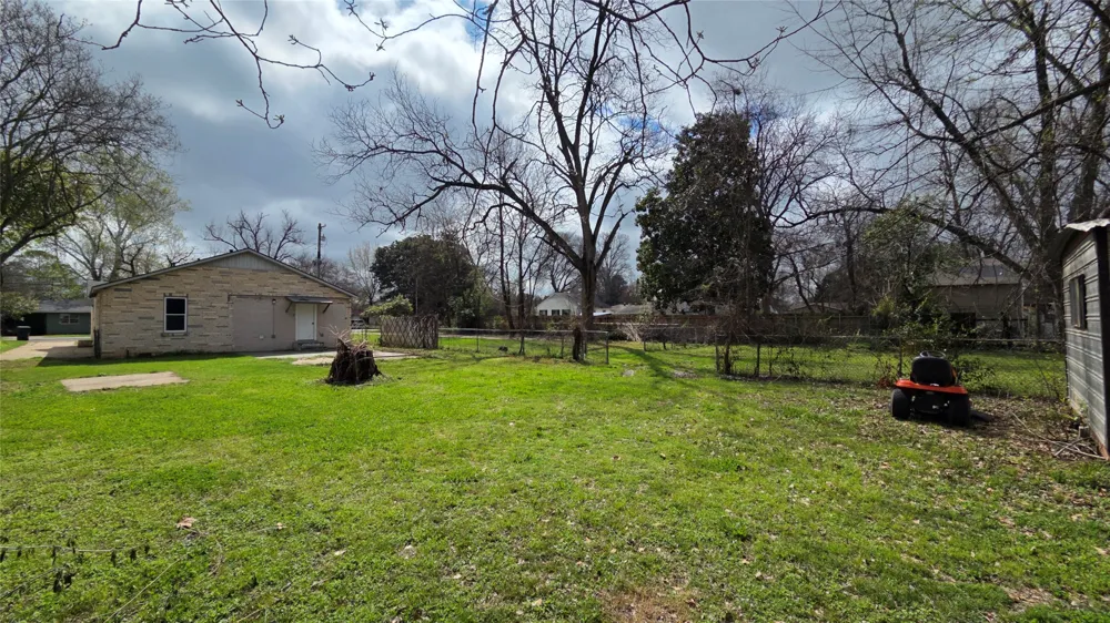 1129 Boone Street Bossier City, LA 71112