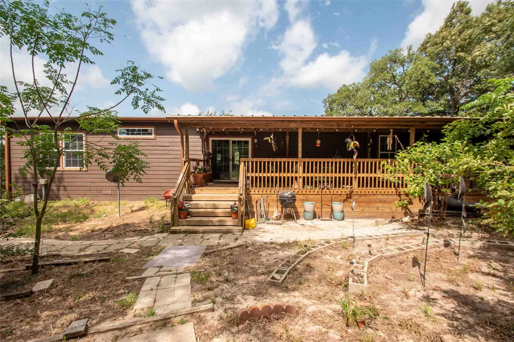 1062 Hickory Hills Drive Murchison, TX 75778