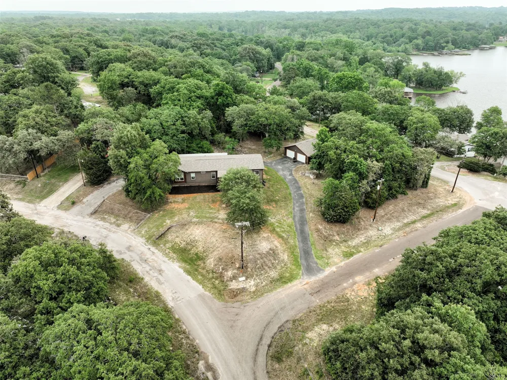 1062 Hickory Hills Drive Murchison, TX 75778