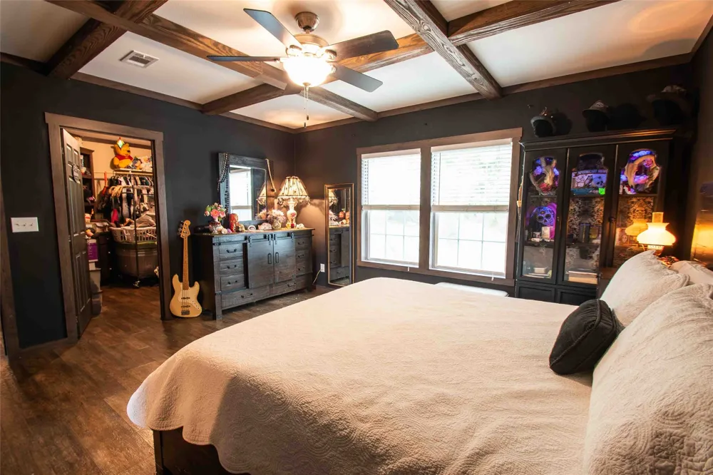 1062 Hickory Hills Drive Murchison, TX 75778