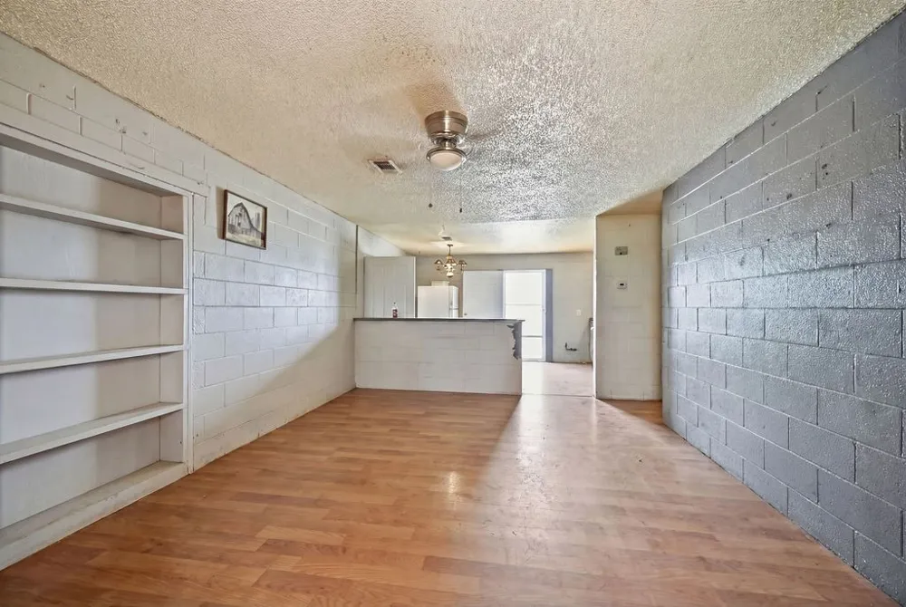 508 Kenneth Ave S Monahans, TX 79756