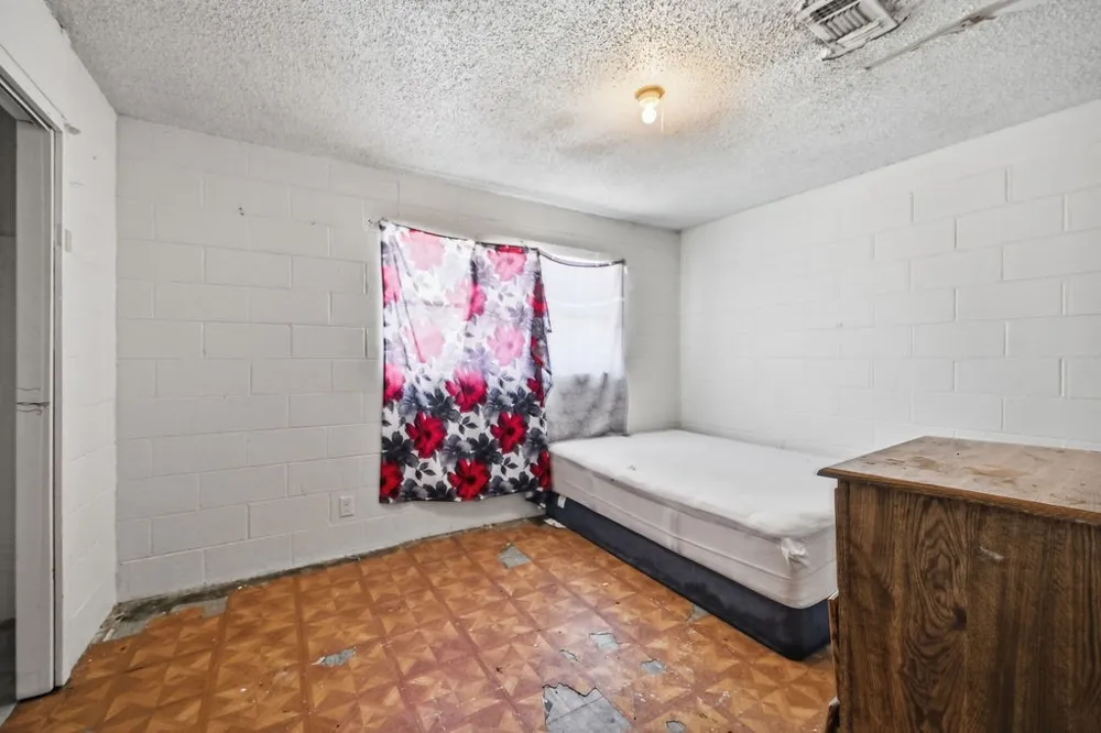 508 Kenneth Ave S Monahans, TX 79756