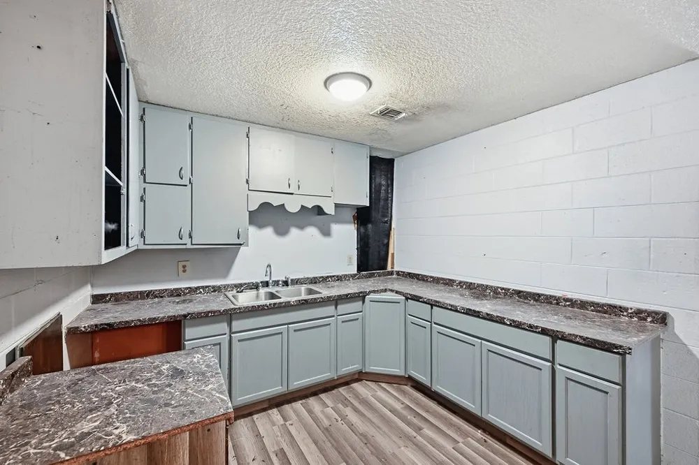 508 Kenneth Ave S Monahans, TX 79756