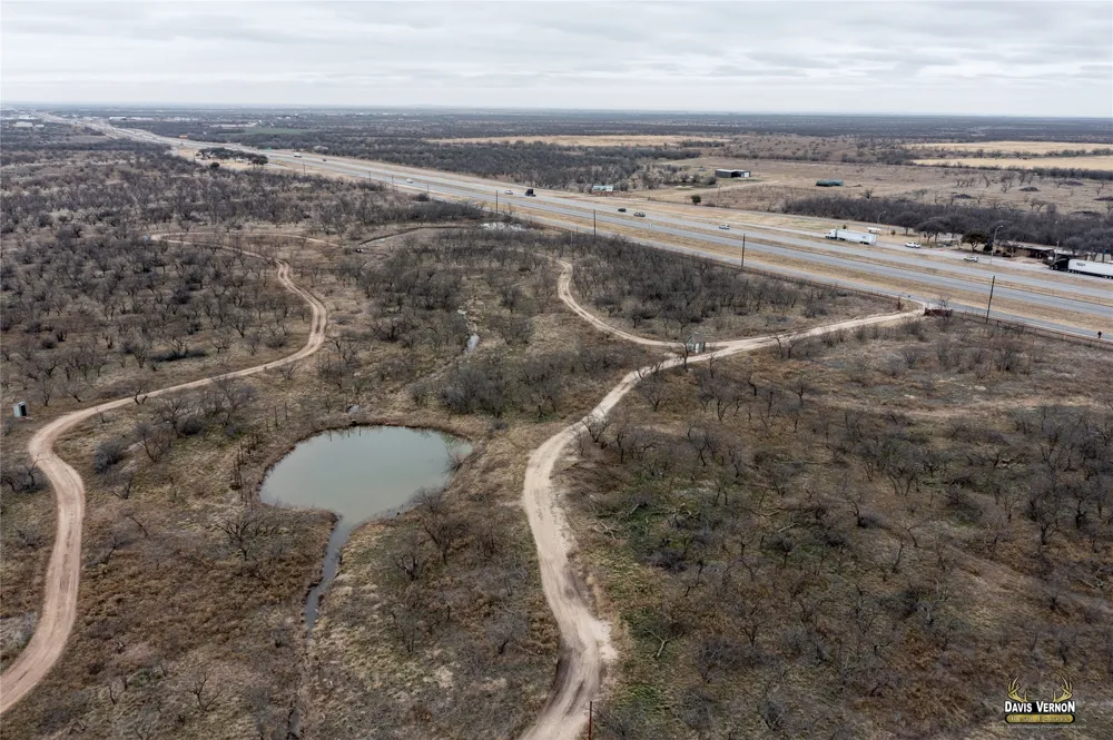 10737 i-20 W Clyde, TX 79510