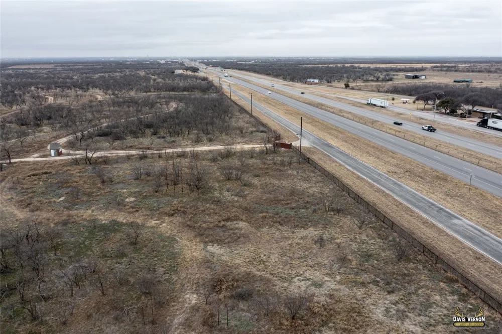 10737 i-20 W Clyde, TX 79510