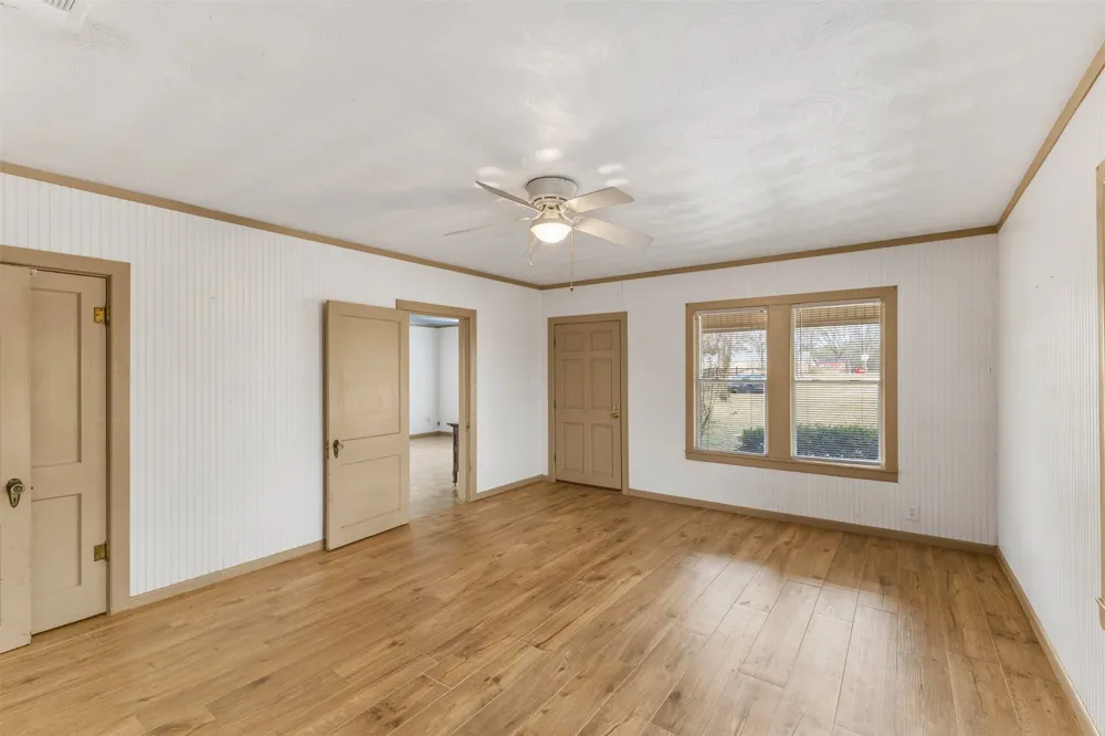 195 County Road 852 Donie, TX 75838