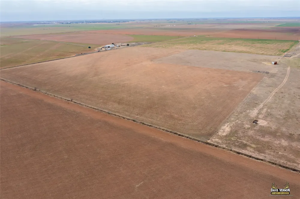 4 CR 4354 Munday, TX 76371