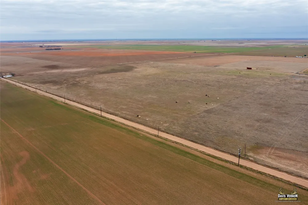 2 CR 4354 Munday, TX 76371