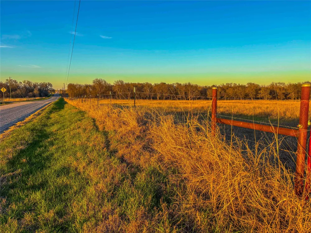 Round Hall Road Holland, TX 76534