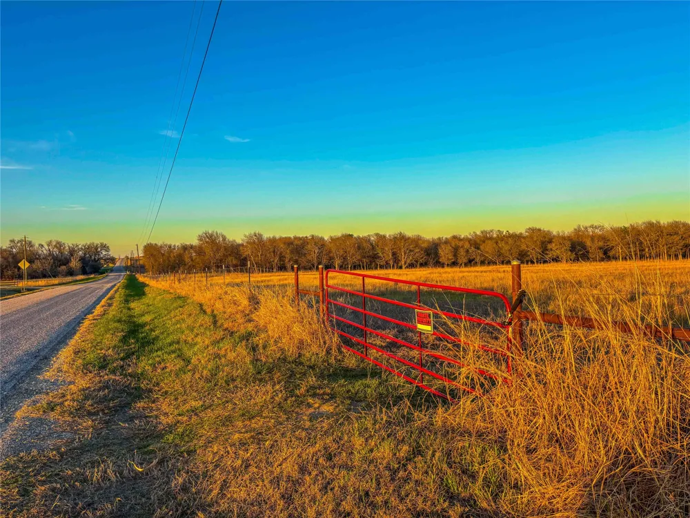 Round Hall Road Holland, TX 76534