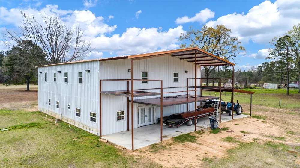2964 FM 2120 Bagwell, TX 75412