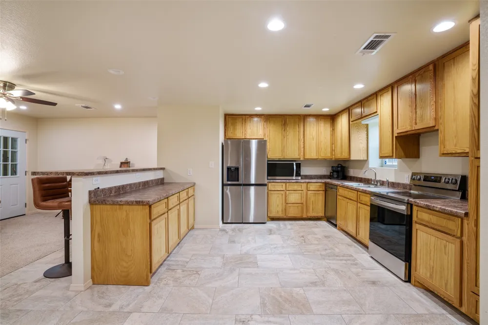 2964 FM 2120 Bagwell, TX 75412