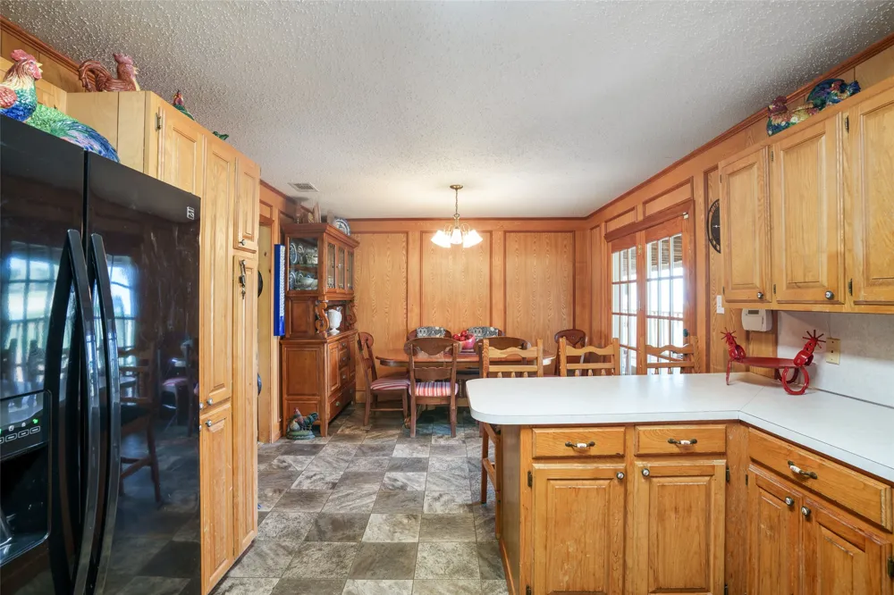 2964 FM 2120 Bagwell, TX 75412