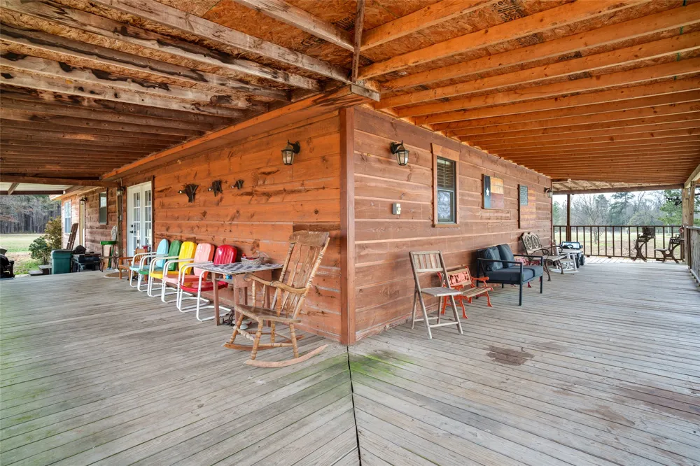 2964 FM 2120 Bagwell, TX 75412