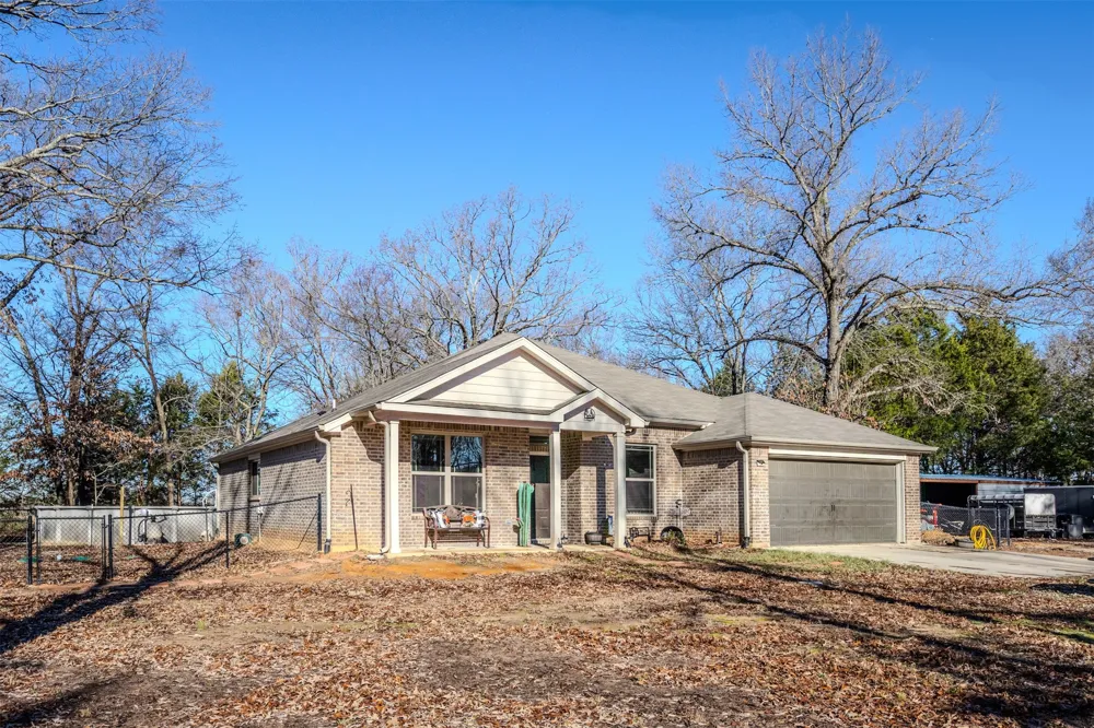 8676 State Highway 19 Edgewood, TX 75117