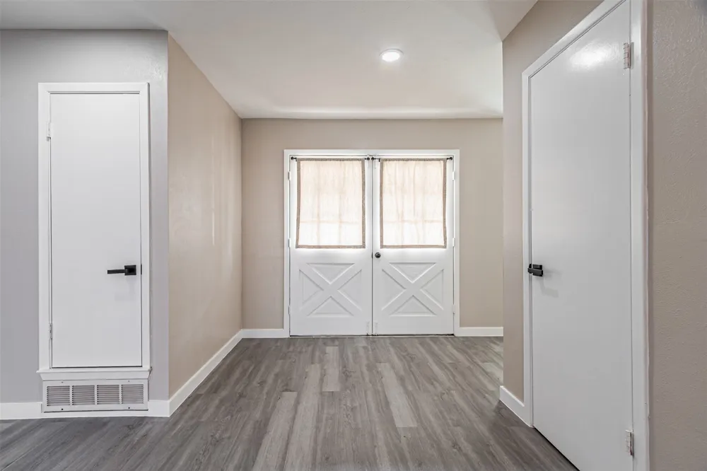 1509 Crockett Street Garland, TX 75042