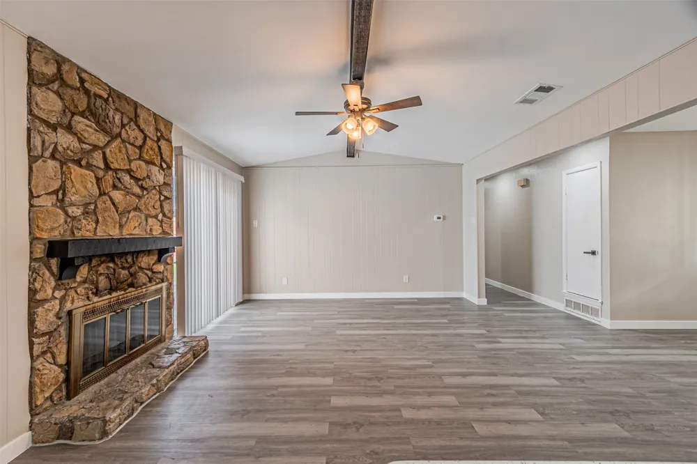 1509 Crockett Street Garland, TX 75042